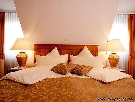 Mueller Otel 3*