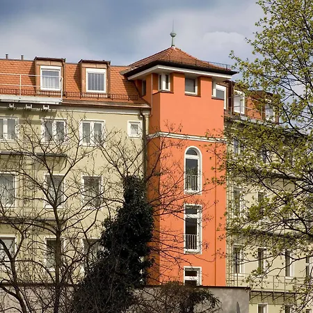Mueller Otel 3*