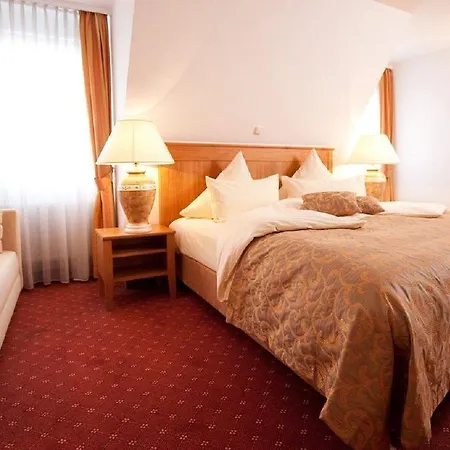 Hotel Mueller 3*