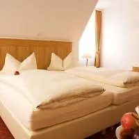 Hotel Mueller 3*